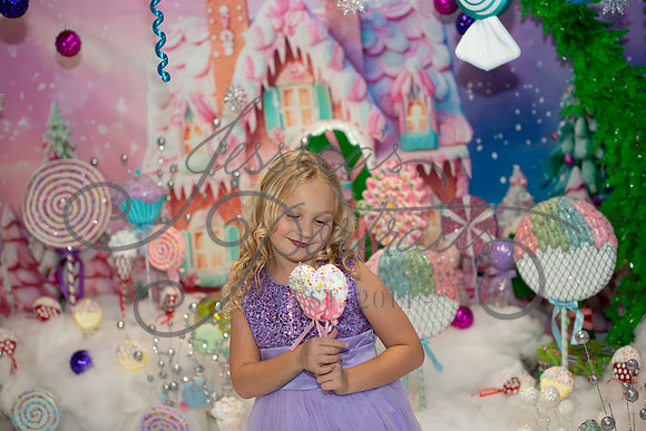 2024-11-23 Casey Britt Candy Wonderland_DSC_8861