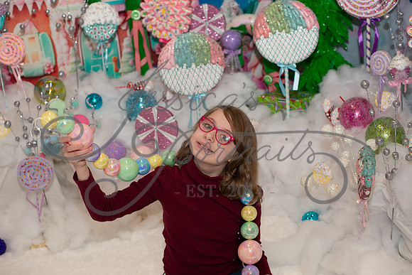2024-11-23 Tracy Nelson Candy Wonderland_DSC_8633