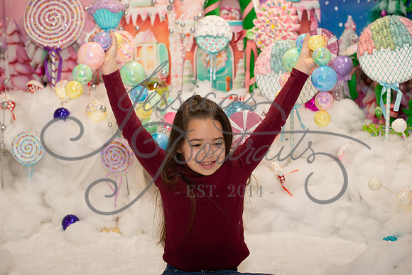 2024-11-23 Tracy Nelson Candy Wonderland_DSC_8579