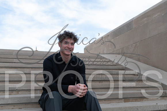2025-02-01 Stephanie Butler Zayden's Senior Pics Downtown KC_Z63_0875