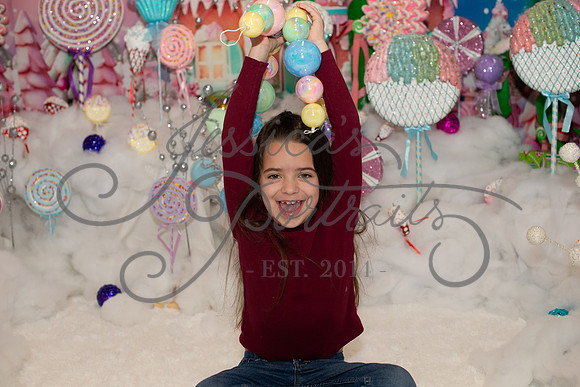 2024-11-23 Tracy Nelson Candy Wonderland_DSC_8576