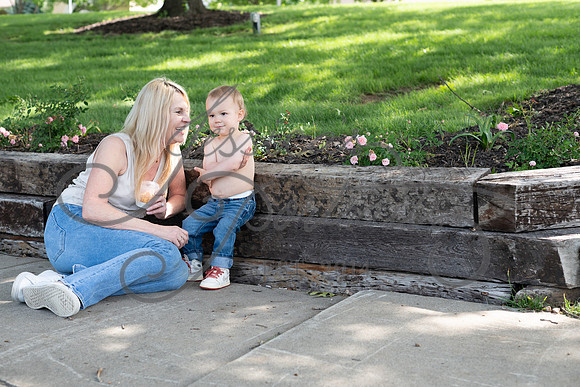 2025-05-23 Wendy and Julie with Baby Max Garney park_Z63_5918
