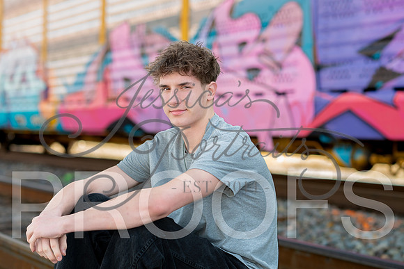 2025-02-01 Stephanie Butler Zayden's Senior Pics Downtown KC_Z63_0734