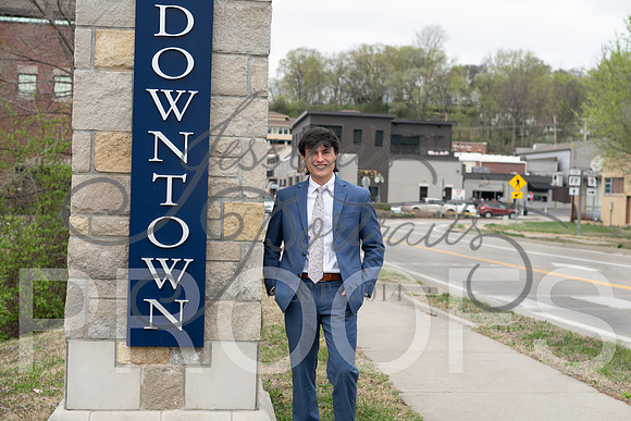 2025-03-28 Rory Colligan In downtown Parkville_Z63_2769