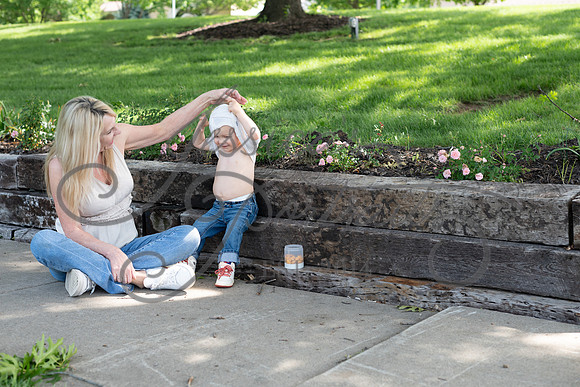 2025-05-23 Wendy and Julie with Baby Max Garney park_Z63_5895