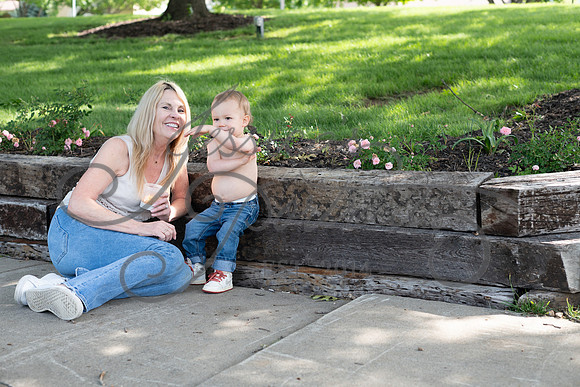 2025-05-23 Wendy and Julie with Baby Max Garney park_Z63_5917