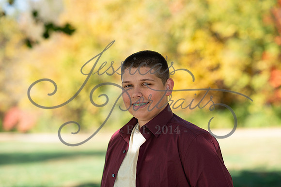 2024-10-26 Dipple Family and Sams Senior pics__JAE2505