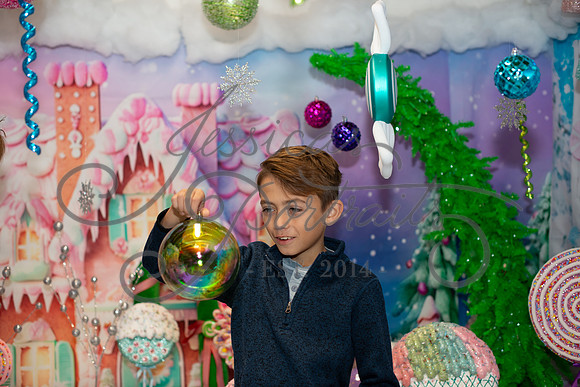 2024-11-24 Kris McDaniel Candy Wonderland_DSC_8914