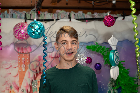 2024-11-23 Tracy Nelson Candy Wonderland_DSC_8651