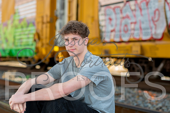 2025-02-01 Stephanie Butler Zayden's Senior Pics Downtown KC_Z63_0729
