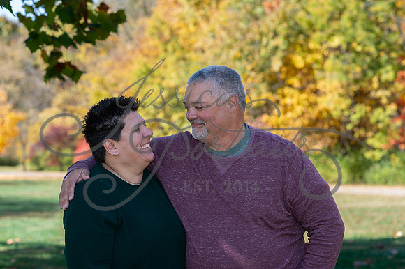 2024-10-26 Dipple Family and Sams Senior pics__JAE2553
