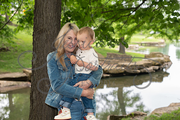 2025-05-23 Wendy and Julie with Baby Max Garney park_Z63_5623