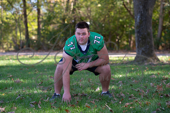 2024-10-26 Dipple Family and Sams Senior pics__JAE2987