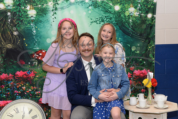 2024-04-20 Father Daughter Dance_DSC_1983