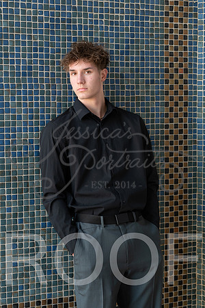 2025-02-01 Stephanie Butler Zayden's Senior Pics Downtown KC_Z63_0847