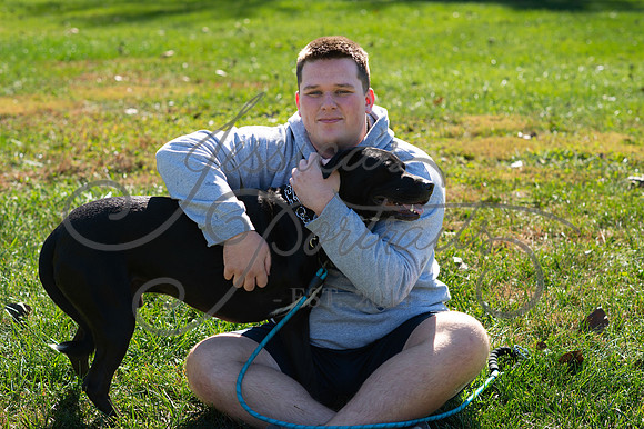 2024-10-26 Dipple Family and Sams Senior pics__JAE3021