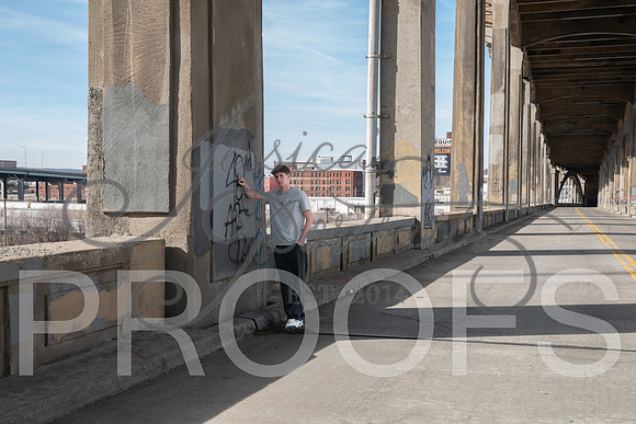 2025-02-01 Stephanie Butler Zayden's Senior Pics Downtown KC_Z63_0794