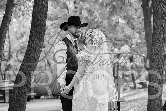 2024-09-14 Cait and Leslee Wedding_DSC_0490