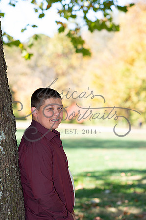 2024-10-26 Dipple Family and Sams Senior pics__JAE2516