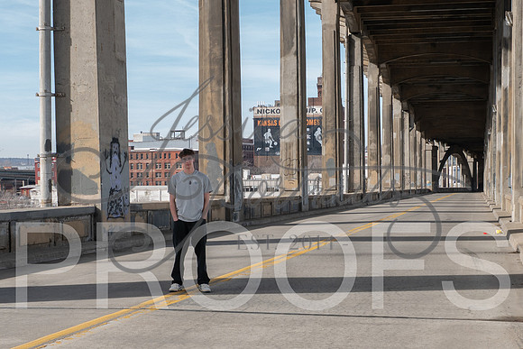 2025-02-01 Stephanie Butler Zayden's Senior Pics Downtown KC_Z63_0786