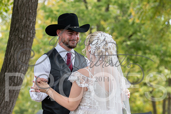 2024-09-14 Cait and Leslee Wedding_DSC_0487-2