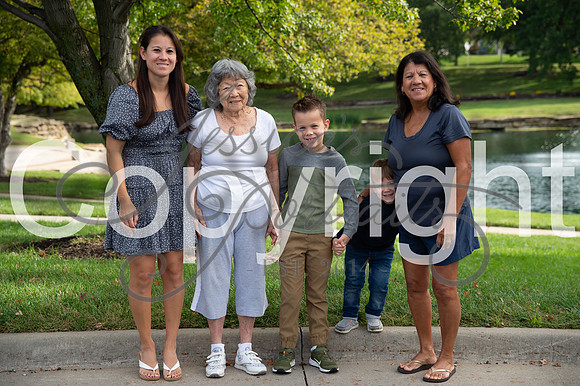 2024-09-28 Melissa Tanner at Garnery Park__JAE9997